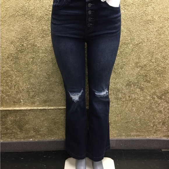 Jeans - Picture 8 of 9